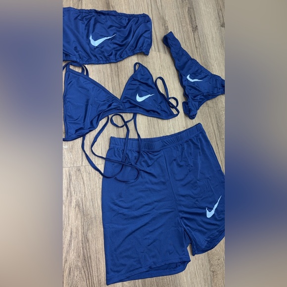 4 Piece Deep Blue Swimwear Set - Picture 4 of 5